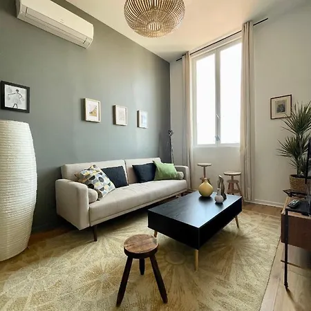 Unique! Maison Sur 1 Toit Avec Vue Extraordinaire! Apartment