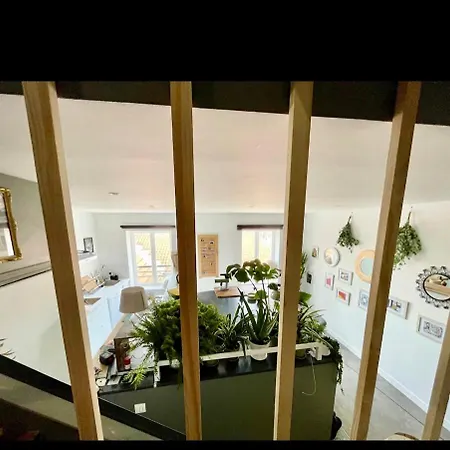 Unique! Maison Sur 1 Toit Avec Vue Extraordinaire!